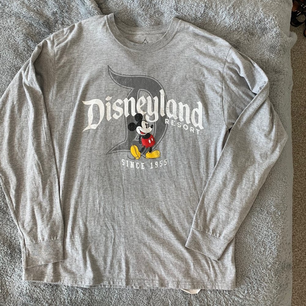 L Disney shirt